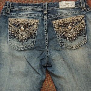 Miss Me Women’s Size 34 Mid Rise Easy Skinny Jeans